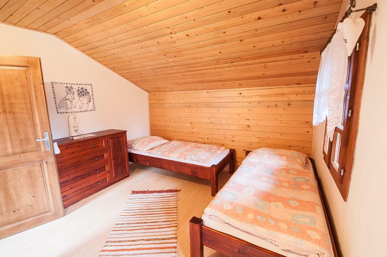 Ujastraba Villa Vichodna Kültér fotó